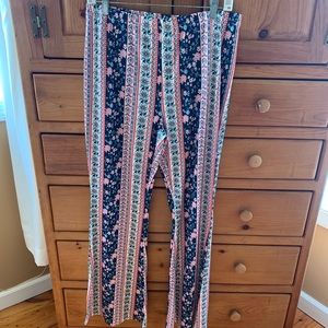XL Bell bottom pants